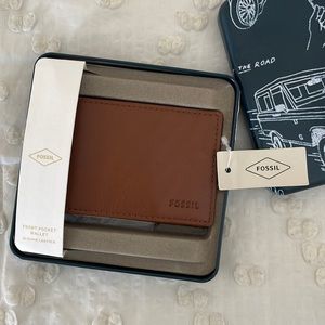 Brand New Fossil Bifold Wallet